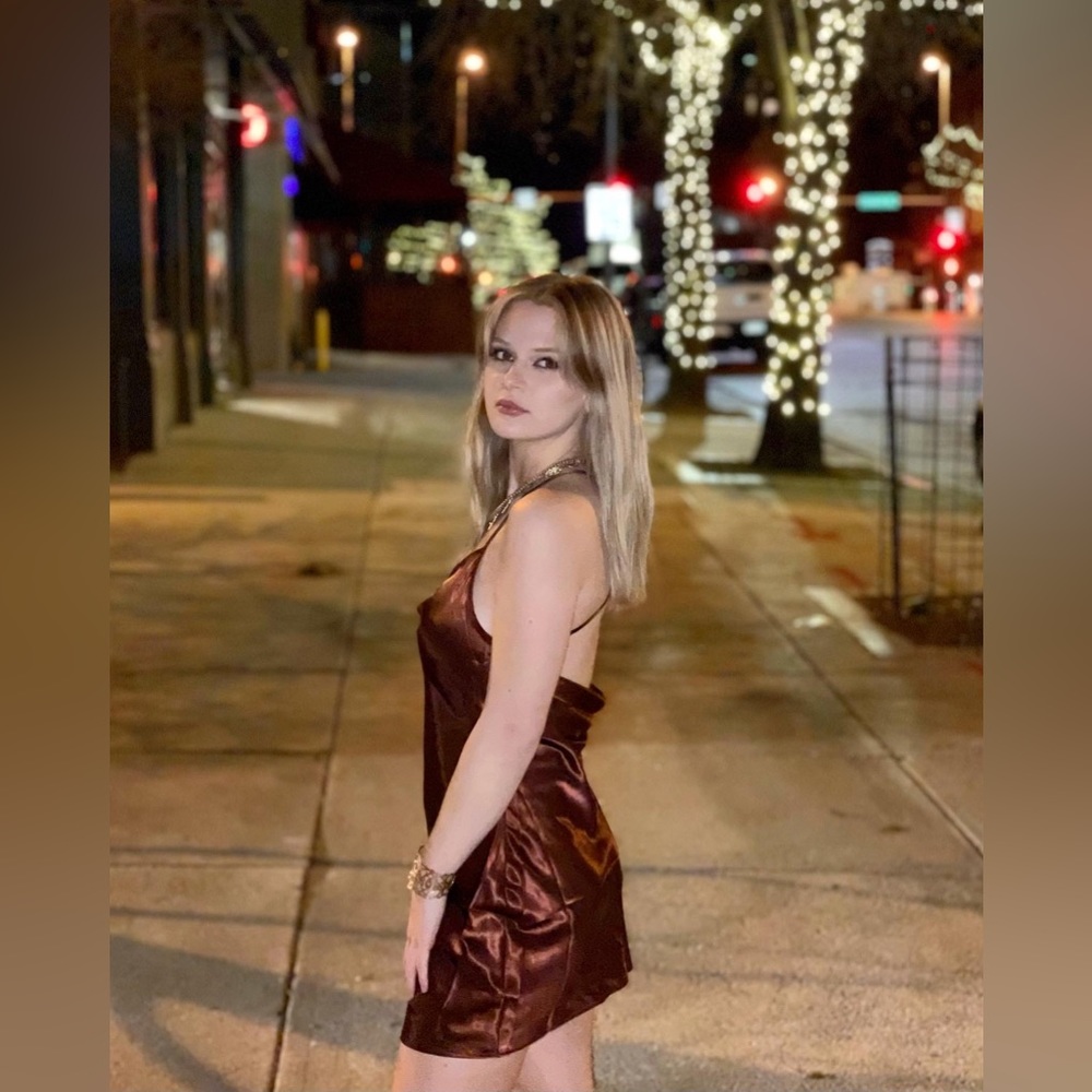 Hello! I’m Lexie! - Picture 4 of 5